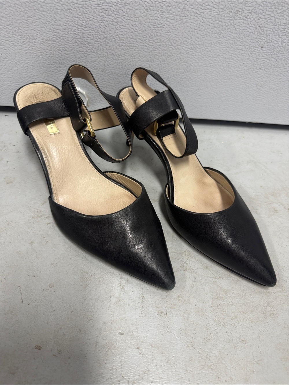 Black Pointed-Toe Slingback Pumps - LOUISE ET CIE - Size 10